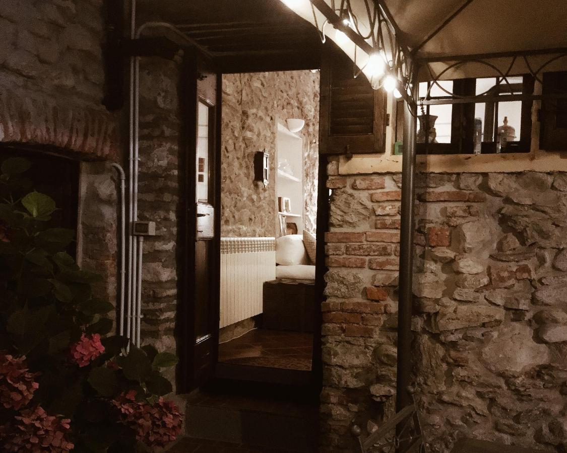 Antico Borgo Sanda Lago Maggiore Casalzuigno ภายนอก รูปภาพ